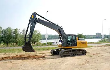 Excavatrice pour projets d'infrastructure français