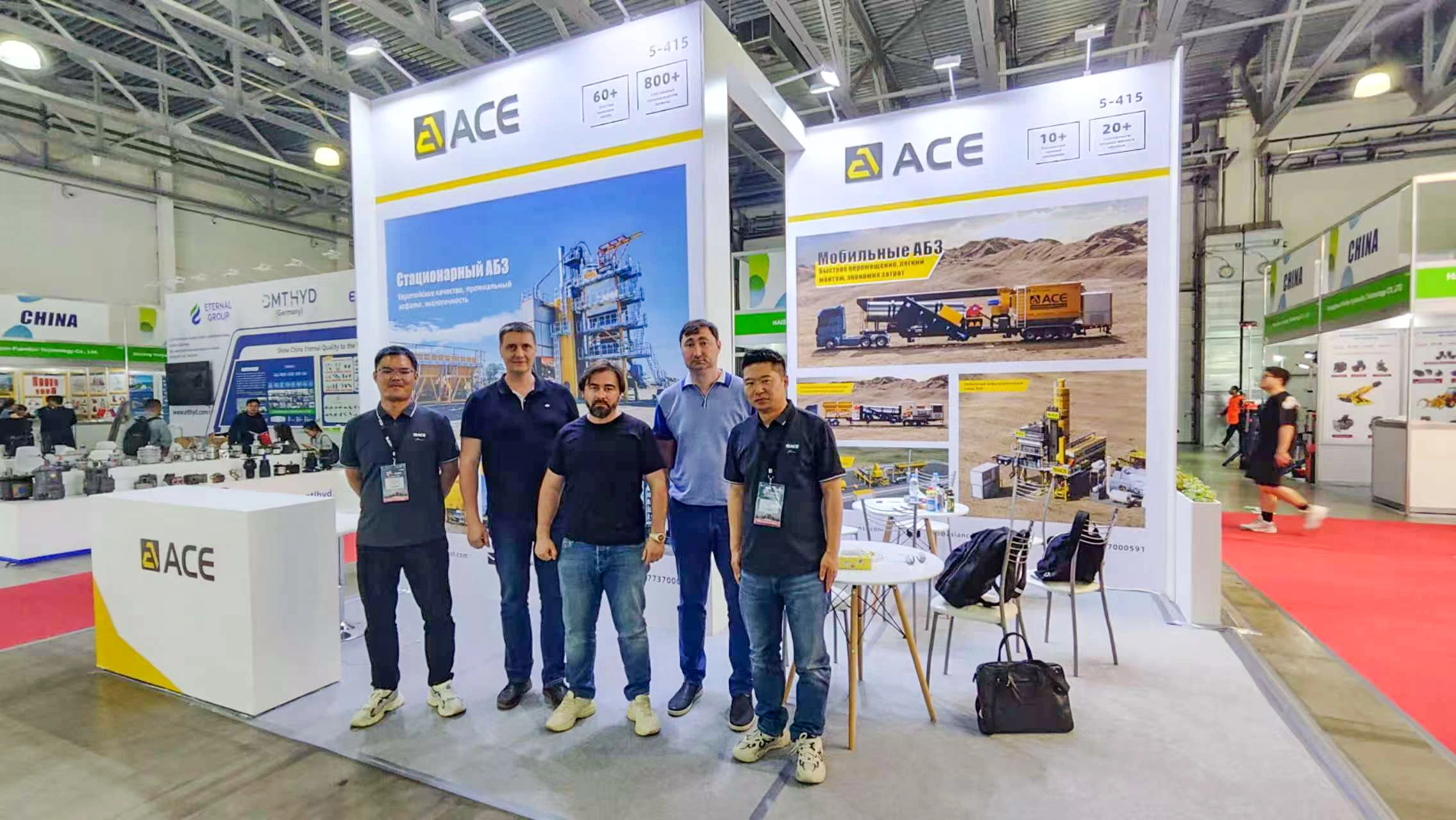 На своем стенде компания ACE GROUP провела углубленные дискуссии с клиентами касательно решений для асфальтосмесительных установок, воплощая в жизнь свою философию обслуживания, ориентированную на клиента.